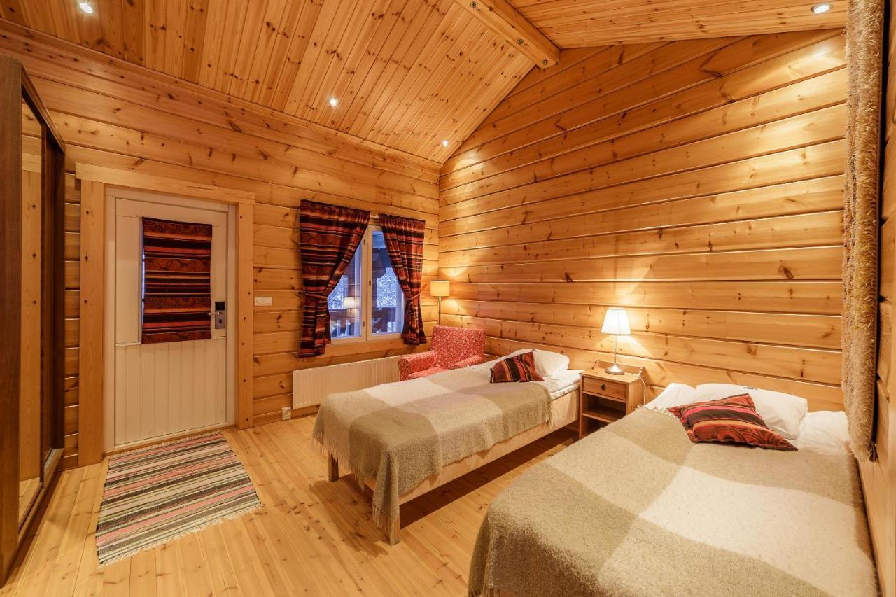 Santa'S Little Village - Hotel Uitonniemi Kemijarvi Luaran gambar