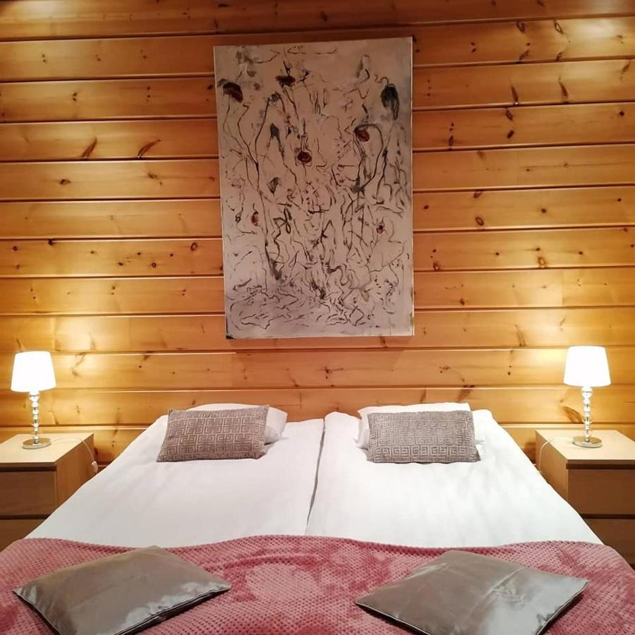 Santa'S Little Village - Hotel Uitonniemi Kemijarvi Luaran gambar