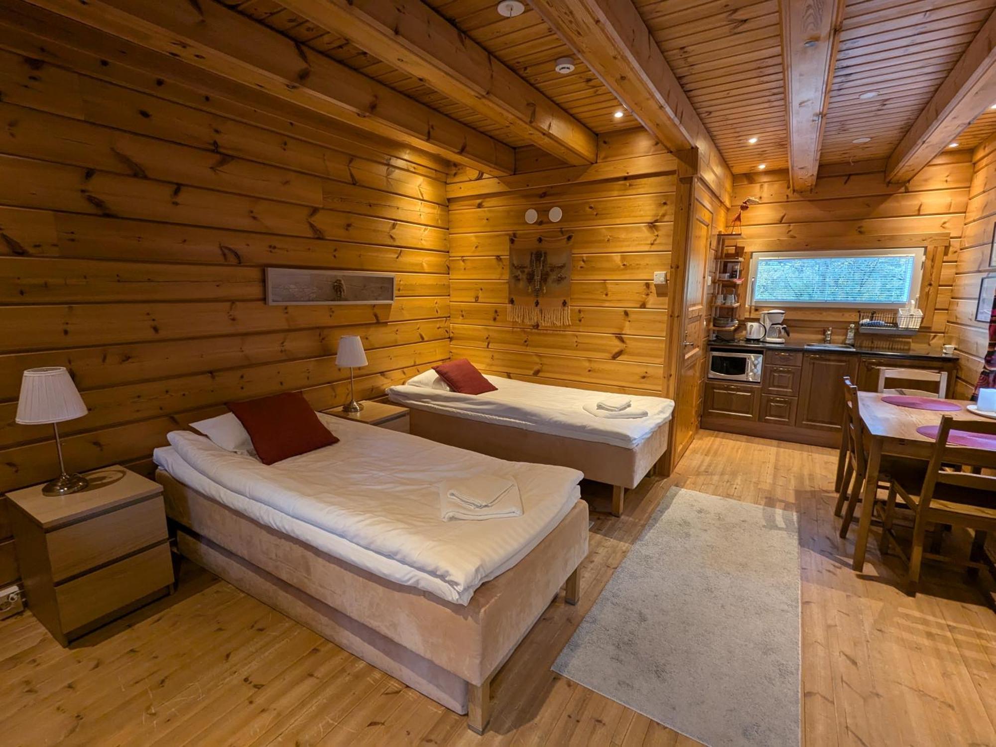 Santa'S Little Village - Hotel Uitonniemi Kemijarvi Luaran gambar